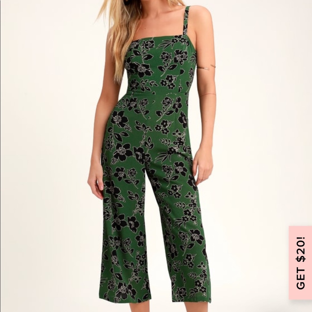 Lulu’s Jumpsuit, size small, never worn
